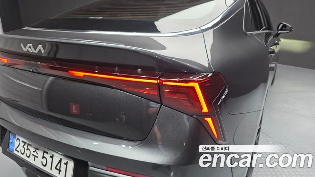 Kia K5 (III) 1.6 Turbo Signature 2024 — фото 23
