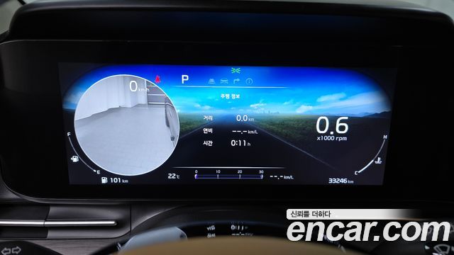 Kia Carnival (IV) Gasoline 9-Seater Signature 2023 — фото 8