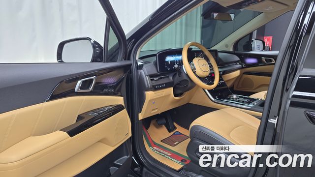 Kia Carnival (IV) Gasoline 9-Seater Signature 2023 — фото 10