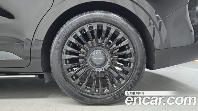 Kia Carnival (IV) Gasoline 9-Seater Signature 2023 — фото 21