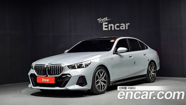 BMW 5 Series (G60) 520i M Sport
