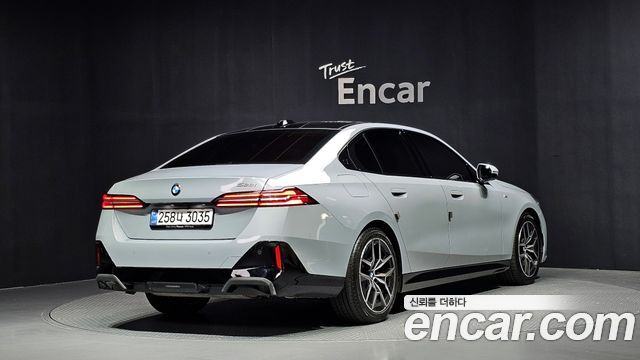 BMW 5 Series (G60) 520i M Sport 2025 — фото 2