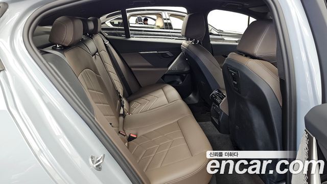 BMW 5 Series (G60) 520i M Sport 2025 — фото 12