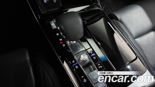 Kia K7 Premier 3.0 GDI Signature 2020 — фото 9