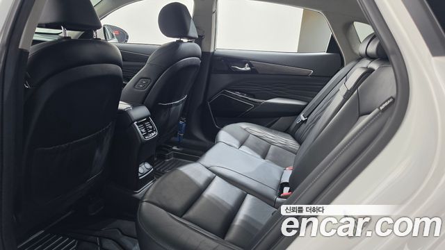 Kia K7 Premier 3.0 GDI Signature 2020 — фото 15