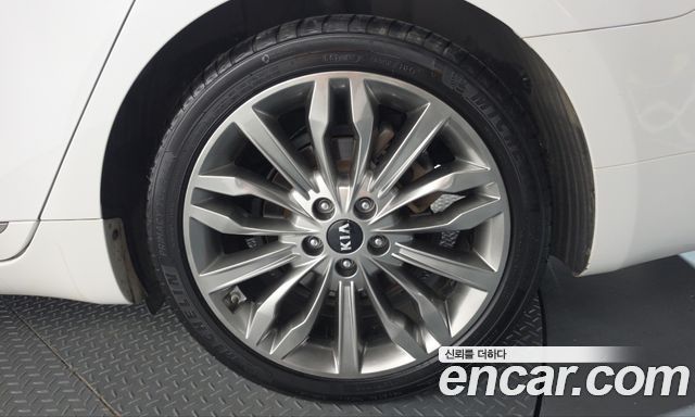 Kia K7 Premier 3.0 GDI Signature 2020 — фото 27