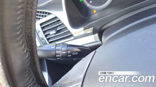 KG Mobility (SsangYong) Korando C 2.2 RX 2WD DLX 2016 — фото 36