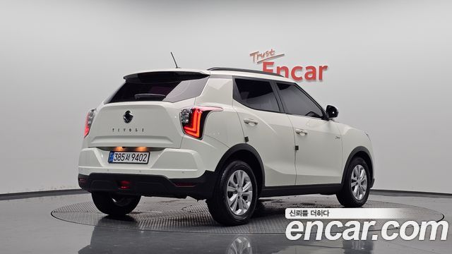 KG Mobility (SsangYong) Very New Tivoli Gasoline 1.5 2WD V3 2021 — фото 2