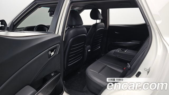 KG Mobility (SsangYong) Very New Tivoli Gasoline 1.5 2WD V3 2021 — фото 11