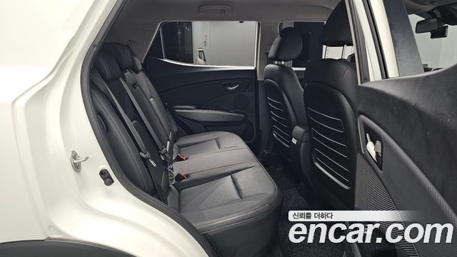 KG Mobility (SsangYong) Very New Tivoli Gasoline 1.5 2WD V3 2021 — фото 12