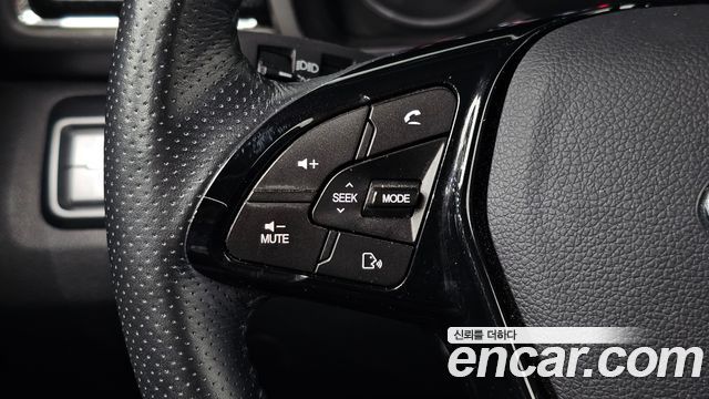 KG Mobility (SsangYong) Very New Tivoli Gasoline 1.5 2WD V3 2021 — фото 14