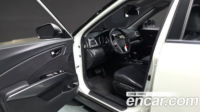 KG Mobility (SsangYong) Tivoli Armor Diesel LX 2WD 2018 — фото 10