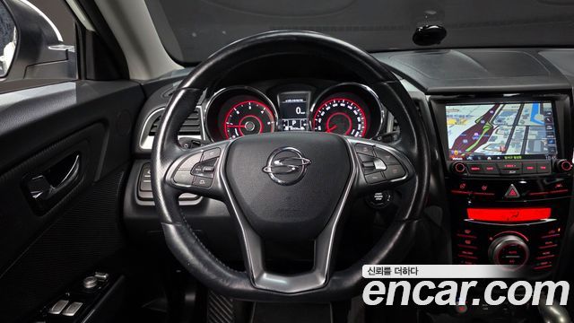 KG Mobility (SsangYong) Tivoli Armor Diesel LX 2WD 2018 — фото 13