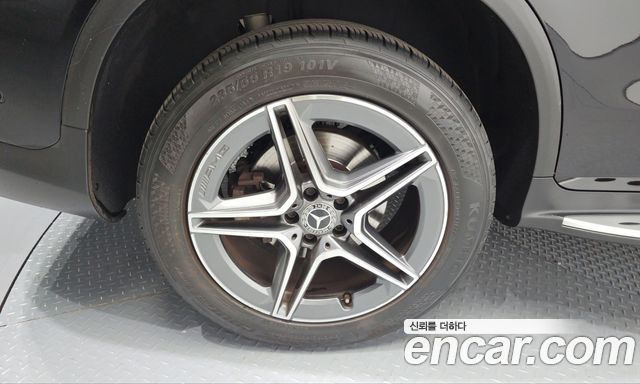 Mercedes-Benz GLC-Class (X253) GLC300e 4MATIC Coupe 2021 — фото 5