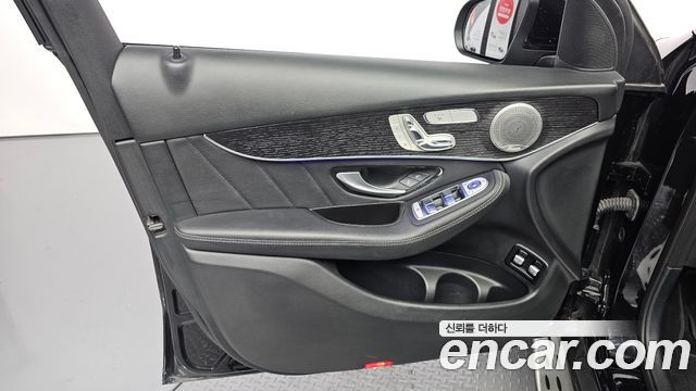Mercedes-Benz GLC-Class (X253) GLC300e 4MATIC Coupe 2021 — фото 24