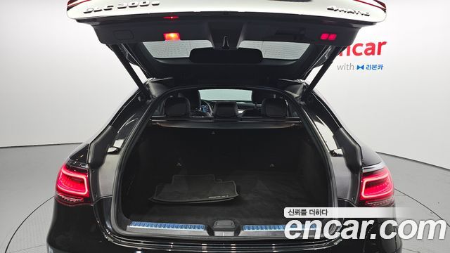 Mercedes-Benz GLC-Class (X253) GLC300e 4MATIC Coupe 2021 — фото 30