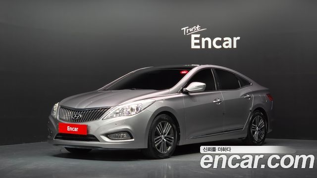 Hyundai Grandeur (HG) HG240 Modern
