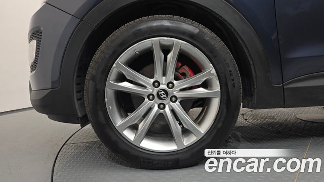 Hyundai Santa Fe (DM) Diesel(e-VGT) 2.2 4WD Exclusive 2015 — фото 5