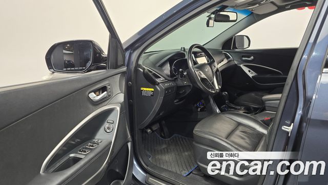 Hyundai Santa Fe (DM) Diesel(e-VGT) 2.2 4WD Exclusive 2015 — фото 10