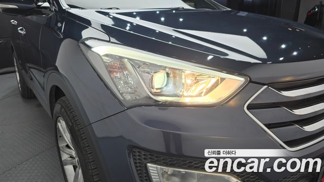 Hyundai Santa Fe (DM) Diesel(e-VGT) 2.2 4WD Exclusive 2015 — фото 22