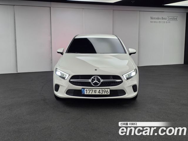 Mercedes-Benz A-Class (W177) A220 Sedan 2021 — фото 3
