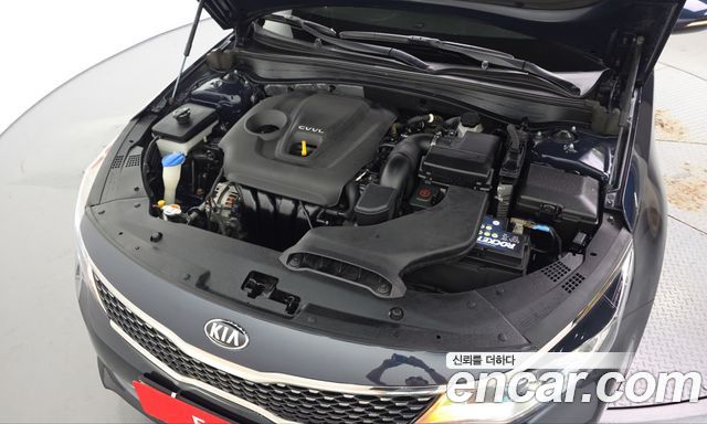 Kia K5 (II) 2.0 SX Prestige 2017 — фото 6