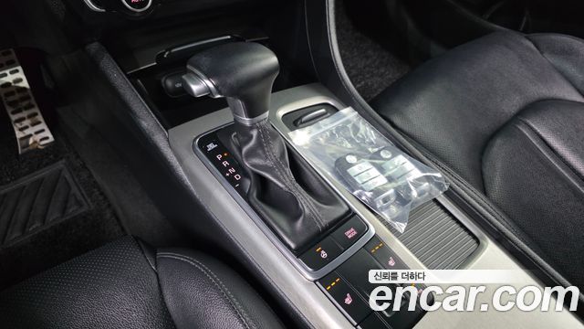 Kia K5 (II) 2.0 SX Prestige 2017 — фото 9