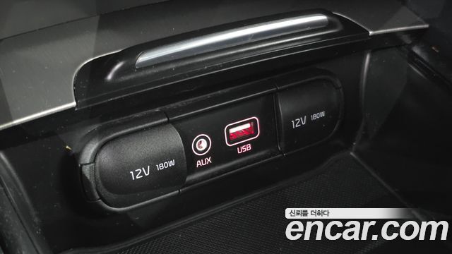 Kia K5 (II) 2.0 SX Prestige 2017 — фото 13