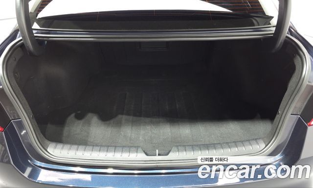 Kia K5 (II) 2.0 SX Prestige 2017 — фото 16