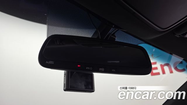 Kia K5 (II) 2.0 SX Prestige 2017 — фото 18