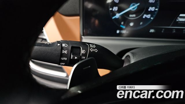 Kia Seltos Gasoline 1.6 Turbo 2WD Signature 2025 — фото 17