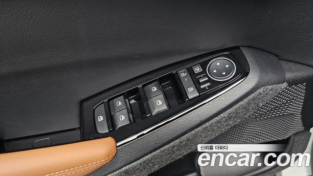 Kia Seltos Gasoline 1.6 Turbo 2WD Signature 2025 — фото 18