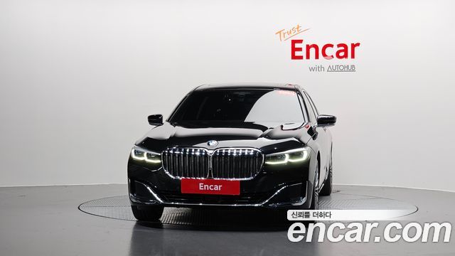 BMW 7 Series (G11) 740Li xDrive Design Pure Excellence 2020 — фото 3