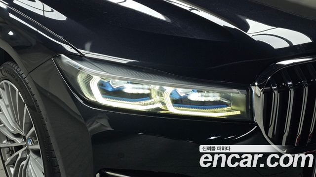 BMW 7 Series (G11) 740Li xDrive Design Pure Excellence 2020 — фото 22