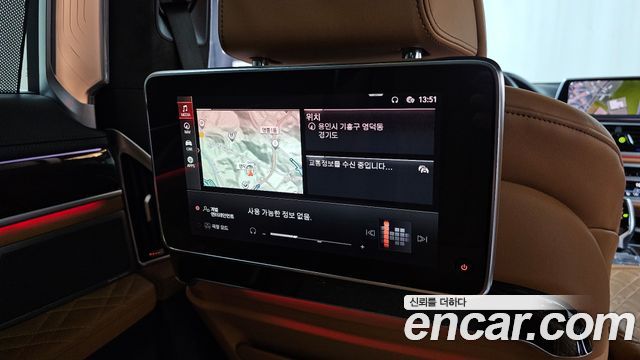 BMW 7 Series (G11) 740Li xDrive Design Pure Excellence 2020 — фото 31