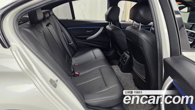 BMW 3 Series (F30) 320i M Sport 2016 — фото 12