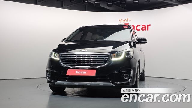 Kia Carnival 9-seater Prestige 2018 — фото 3