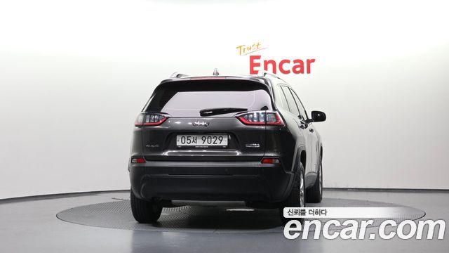 Jeep Cherokee (KL) 2.4 Longitude High AWD 2019 — фото 4
