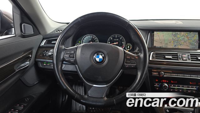 BMW 7 Series (F01) 750Ld xDrive 2015 — фото 13
