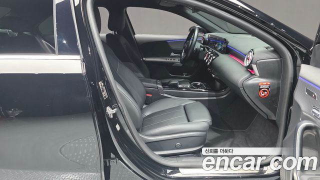 Mercedes-Benz A-Class (W177) A220 Sedan 2023 — фото 26