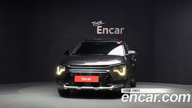 Kia Niro Signature 2022 — фото 3