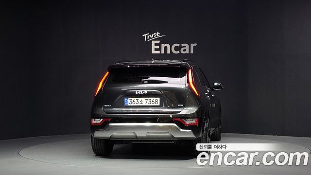 Kia Niro Signature 2022 — фото 4