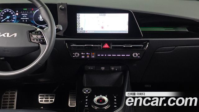 Kia Niro Signature 2022 — фото 14