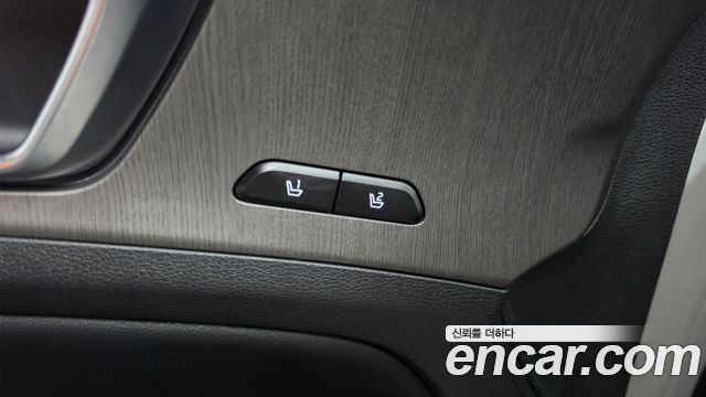 Kia Sportage (V) Gasoline 1.6 Turbo 2WD Signature 2025 — фото 18