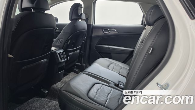 Kia Sportage (V) Gasoline 1.6 Turbo 2WD Signature 2025 — фото 27