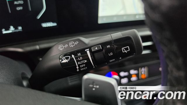 Kia Sportage (V) Gasoline 1.6 Turbo 2WD Signature 2025 — фото 29