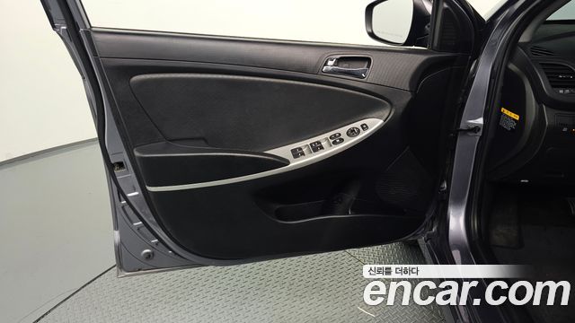 Hyundai Accent (New) WIT 1.6 GDI Premium 2014 — фото 24