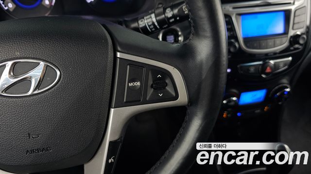 Hyundai Accent (New) WIT 1.6 GDI Premium 2014 — фото 31