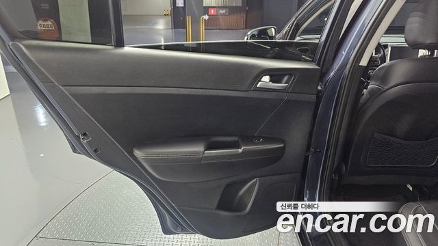 Kia Sportage (IV) Diesel 2WD Prestige 2017 — фото 25