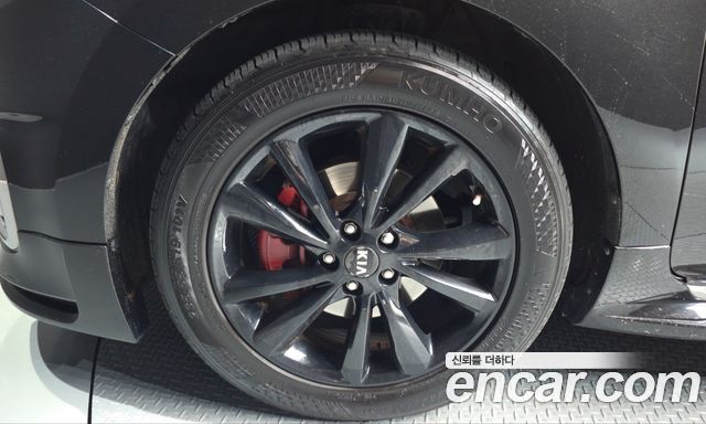 Kia Carnival 9-seater Hi-Limousine Noblesse 2018 — фото 5